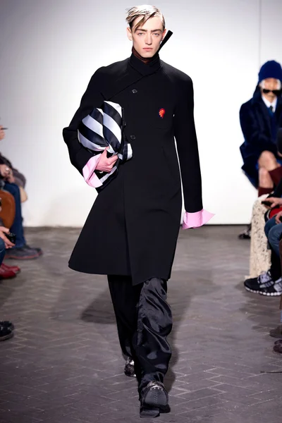 Look 1